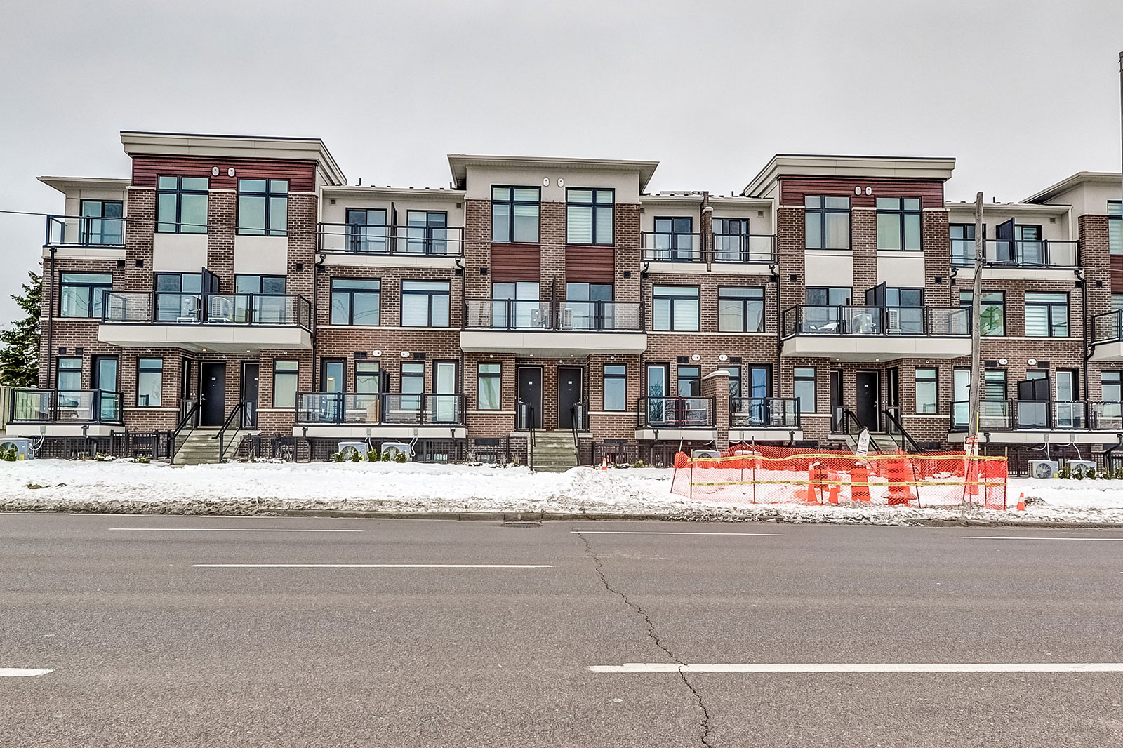 755 Omega Drive, Unit #202, Pickering