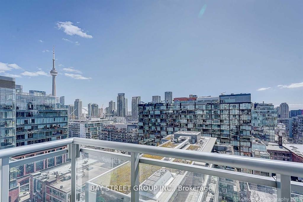 525 Adelaide Street West, Suite 1828, Entertainment District, Toronto